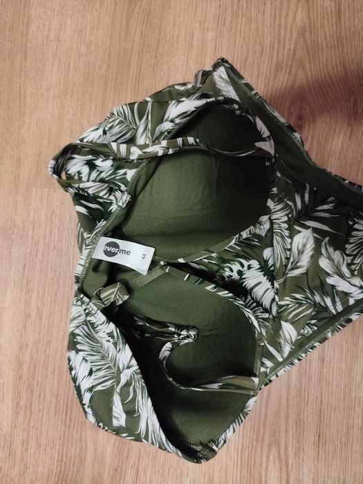 Kostium kąpielowy 40 l