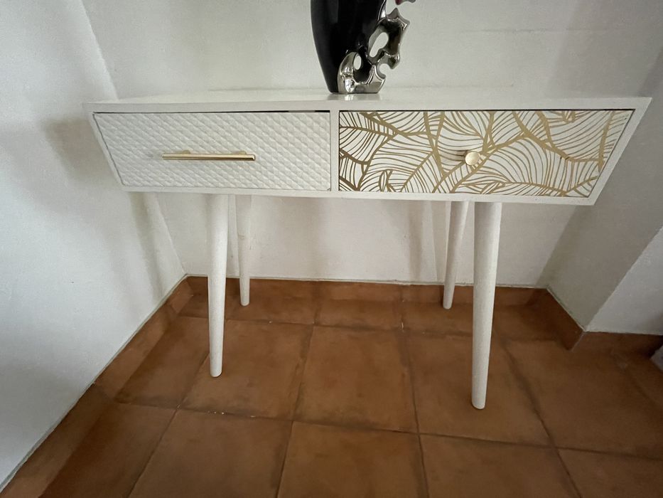 Consola com 2 gavetas branca e dourada + Espelho