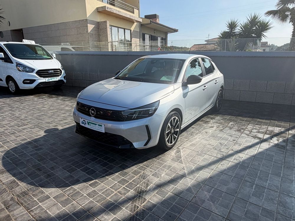 alt