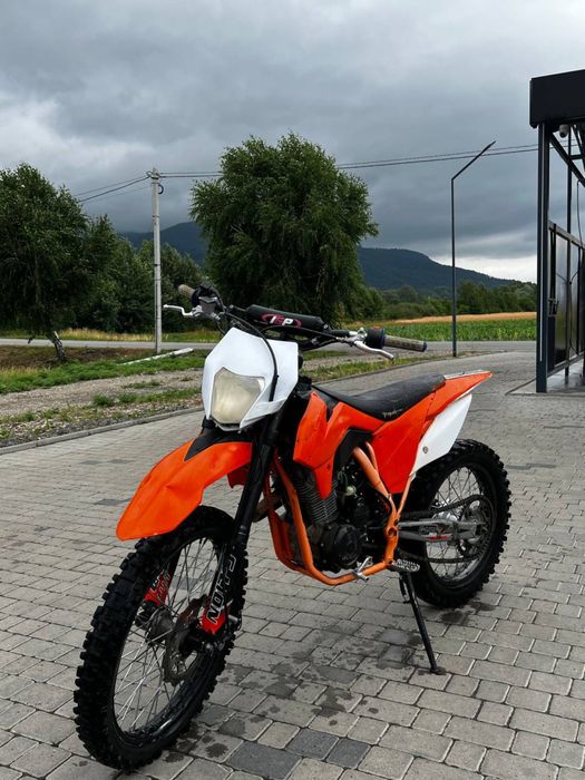 Мотоцикл G-lion 250cc