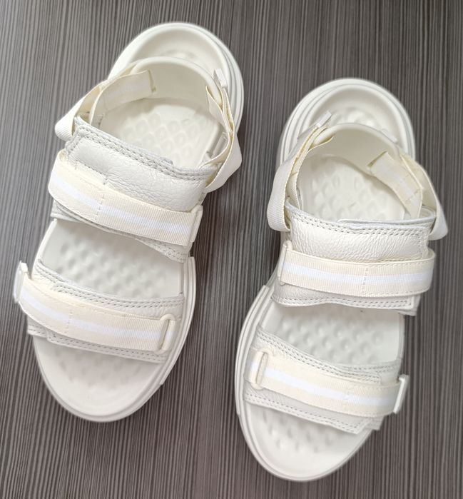 Босоніжки CONVERSE оригінал 40р