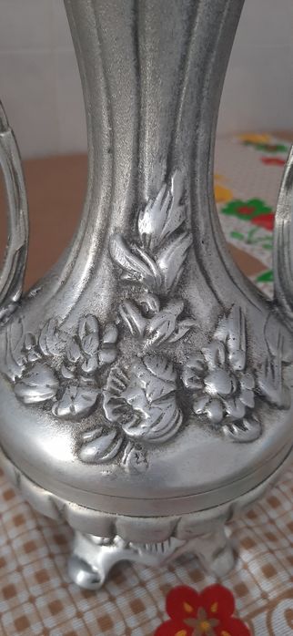 Vaso de estanho antiga