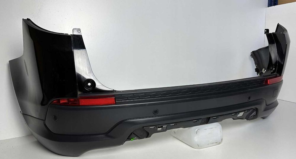 Задній бампер Land Rover Discovery Sport L550 2019-