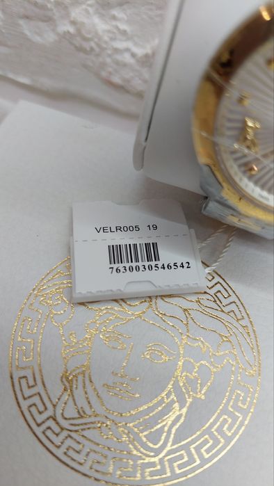 Годинник часы Versace VLR00519 оригінал