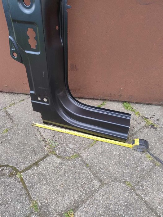 VW Passat B8 14-22 słupek A próg lewy