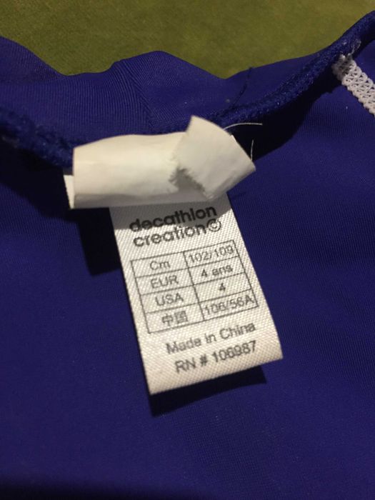 Футболка детская для плавания Аквафутболка decathlon 102-109 на 3-4 г