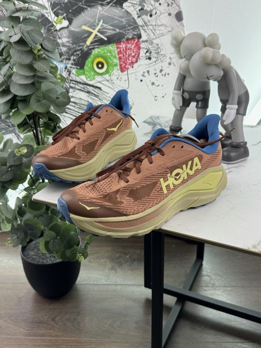Кросівки Hoka Challenger 8 46 розмір Е13900