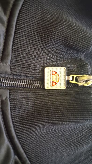 Олимпийка ellesse