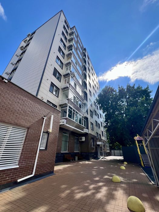 Трикімнатна у новобудові, Центр Кременчука