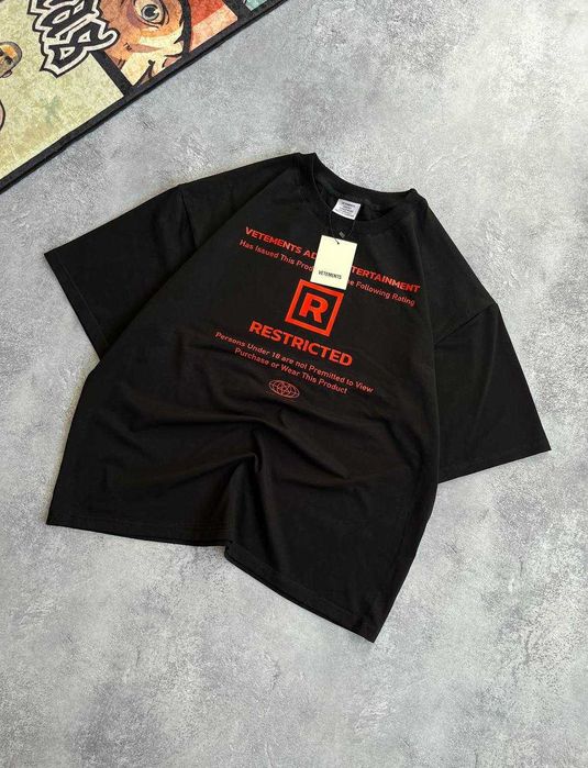 Футболка Ветмо з бірками (Vetements)