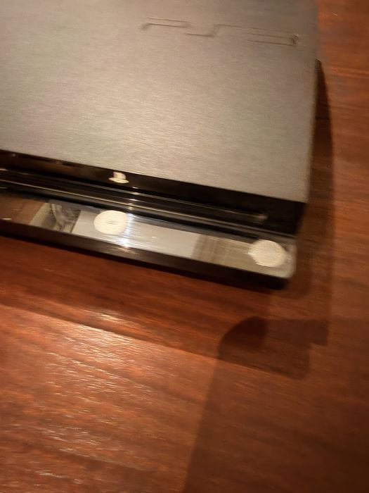 PlayStation 3 c/volante com Pedais 1comando e 31Jogos