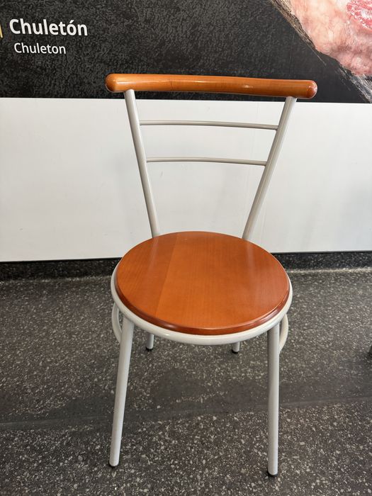 Mesas e cadeiras de restaurante