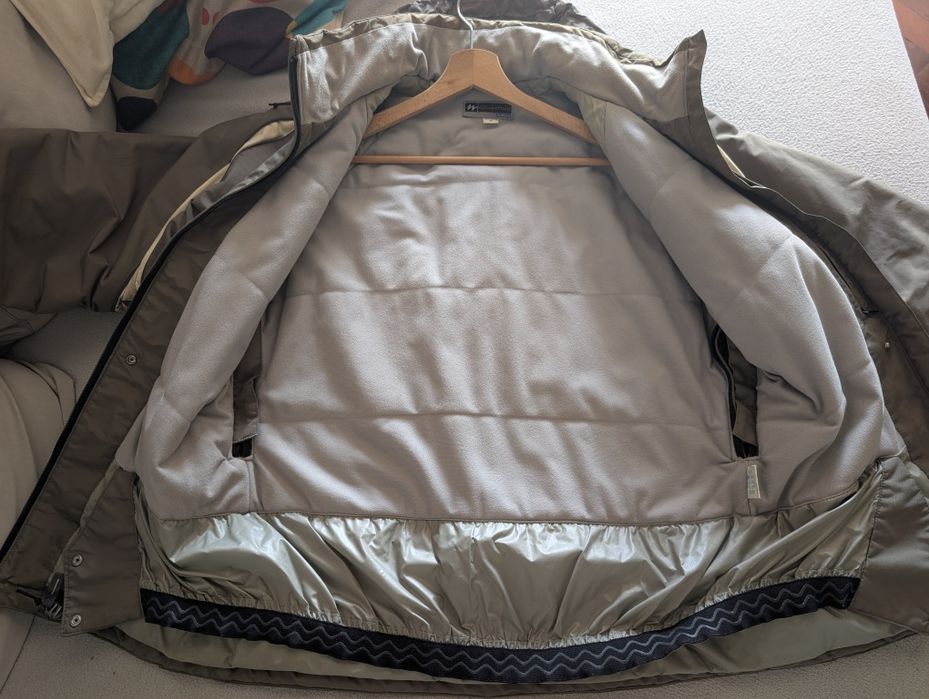 Casaco de Neve/Chuva Decathlon tamanho S cor verde claro 20€ BomEstado