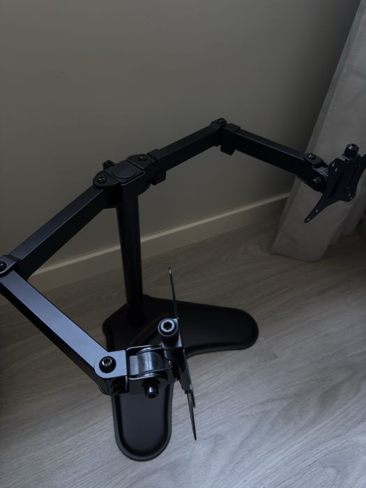 Suporte Duplo de Monitor Ewent EW1536 – Até 32” | Como Novo