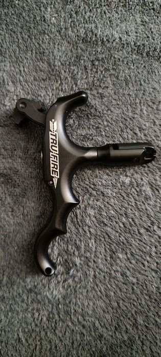 Łuk bloczkowy tarczowy HOYT XT2000 pro series