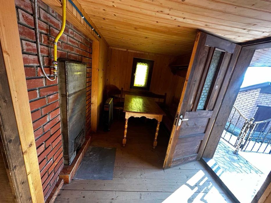 Продається будинок в с. Угля