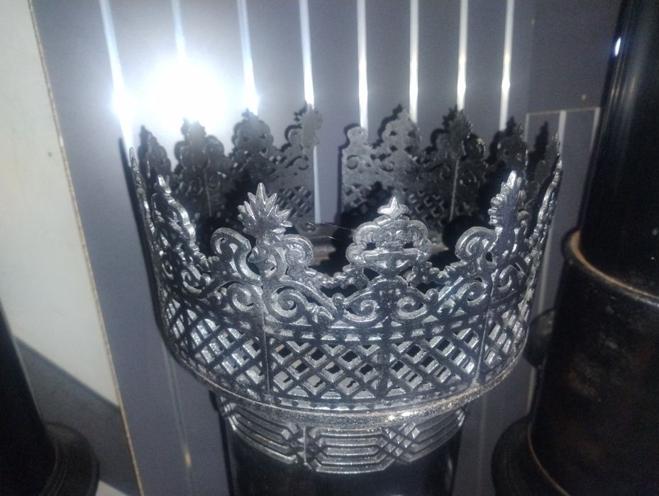 Koza żeliwna . Stan bardzo dobry