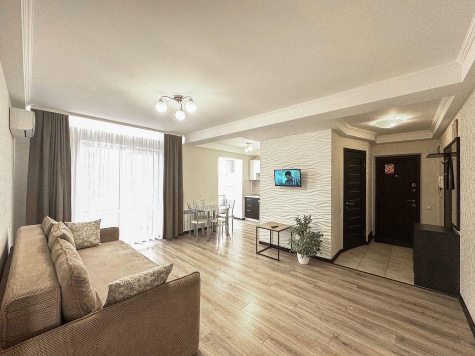 3ком квартира, Оболонский пр. 16а! м.Оболонь и м.Минская 3мин(Видео)