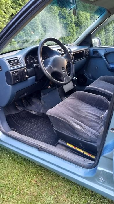 Opel Vectra A 1988, 1.6, ГБО