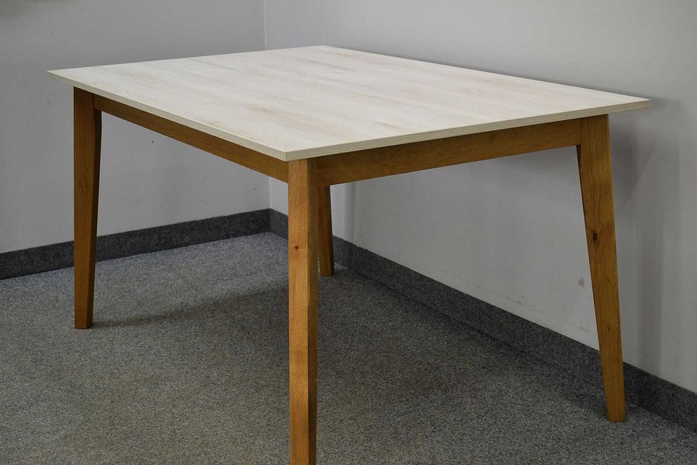 STÓŁ MDF lakierowany + DĄB olejowany 138×88 cm