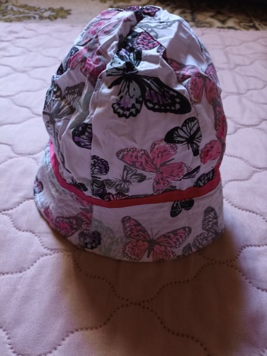 Kapelusz dla dziewczynki