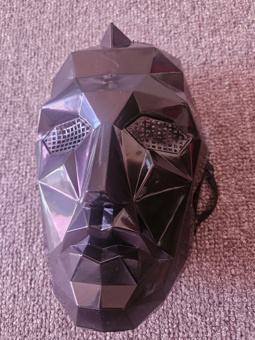 Nowa maska Squid game Netflix