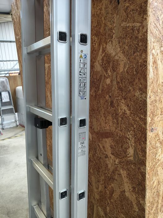 Escada Dupla 4+4 (7m Úteis) Degrau Quadrado Nova - Entrega de Fábrica