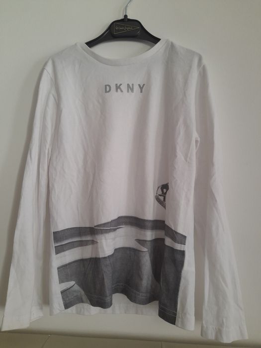 T-shirt manga comprida DKNY 8 anos