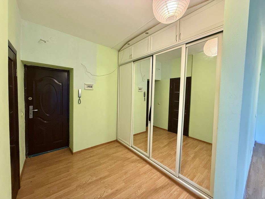 Оренда 2 кімнатної квартири на Сихові вул. Ч.Калини