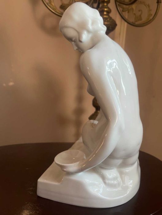 Figurka - akt kobiety - Gerold Porzellan
