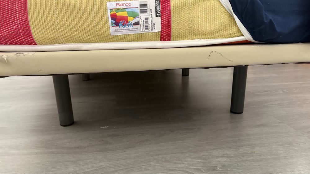 Cama solteiro + colchão