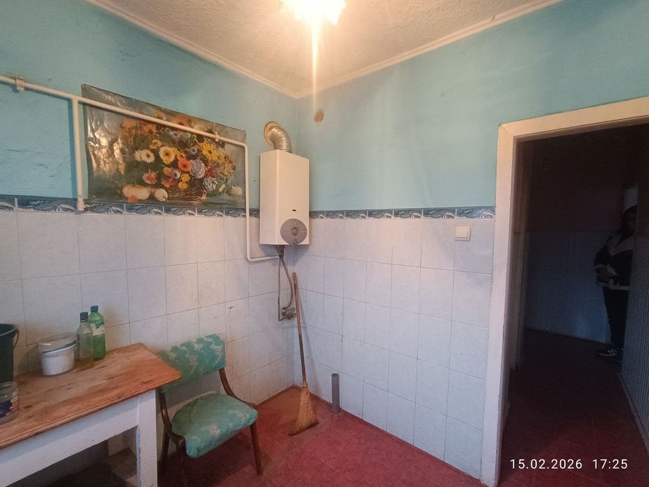 Продам ВЕЛИКУ двушку 52,1м СМТ