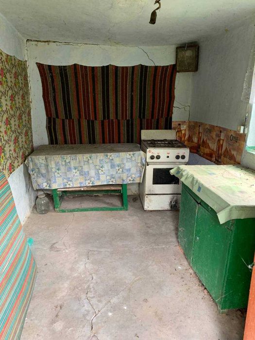 Продам будинок в Демшині з ділянкою