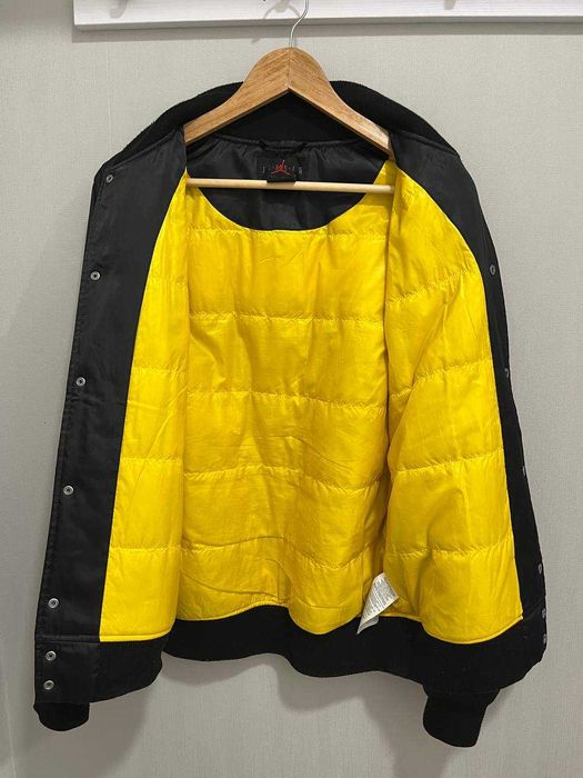 Чоловічий бомбер Jordan, S