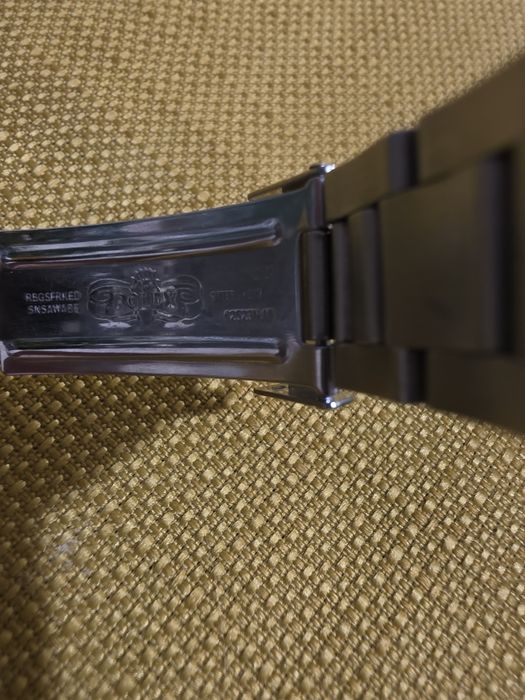 Часы Rolex в идеальном состоянии.