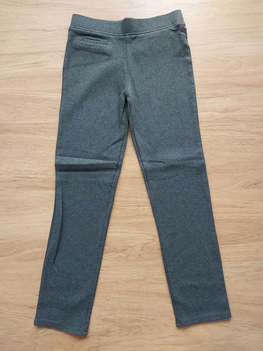 Szare spodnie z kieszonką