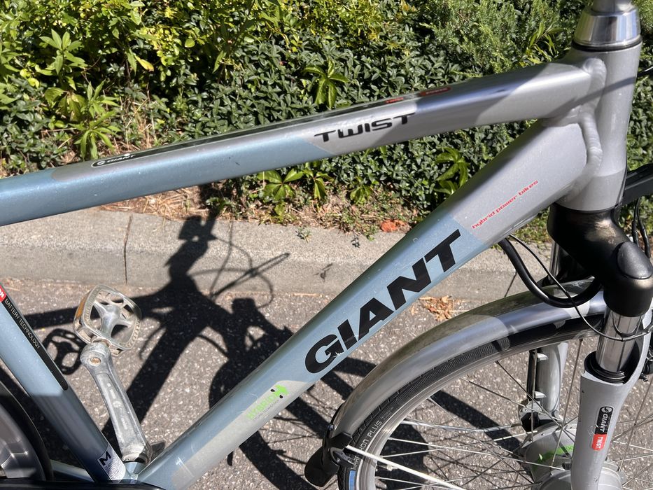 Rower elektryczny GIANT TWIST HYBRID 36V silnik SANYO 7 biegów NEXUS /A