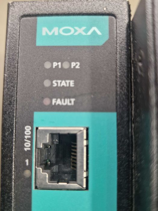 MOXA zarządzalny extender (modem) sieci Ethernet
