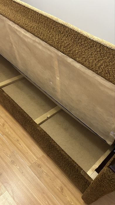 Розкладний диван, ідеальний стан