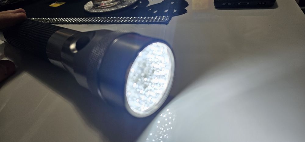 Latarka MAN METmaax metalowa