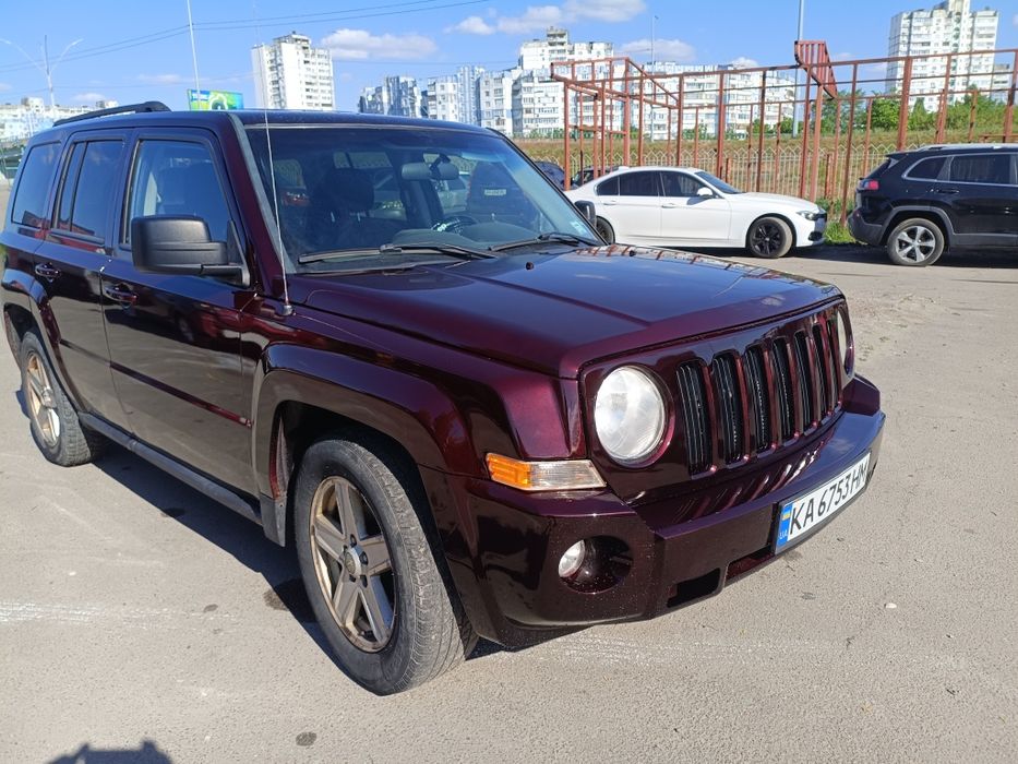 Джип патріот 2.4газ.акпп