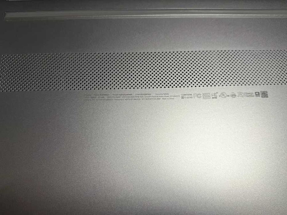 HP 15-ef1300wm Ryzen 3 / 8 ГБ / 256 ГБ SSD / 15.6" FHD