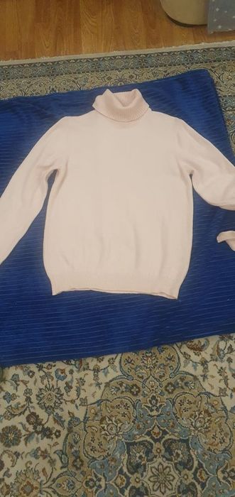 Продам жіночий гольф  Woolovers в гарному стані 1