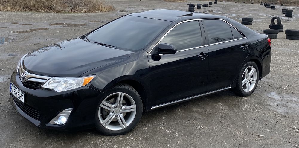 Продам Toyota camry 50