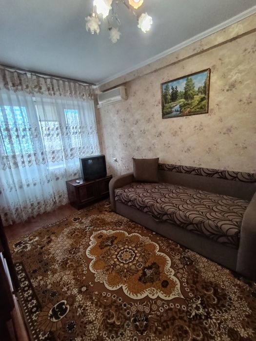 Оренда затишної 2 кім квартири по вул.Ш-Алейхема, 5