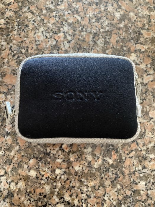 Sony Cyber-shot 7.2 MP Full HD – Câmara Digital