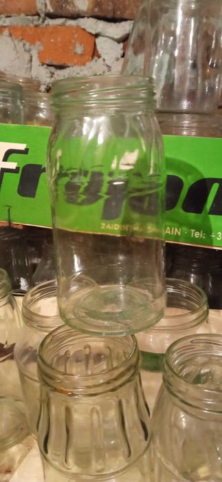 Банки 1л , 0,5л.