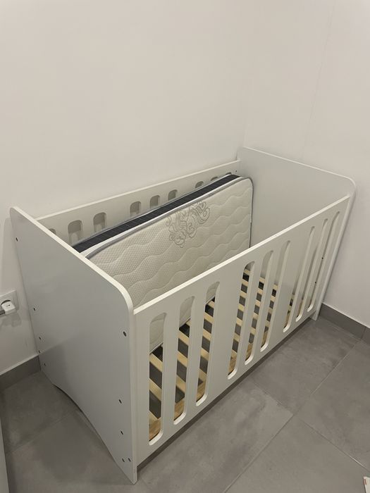 Berço com colchao
