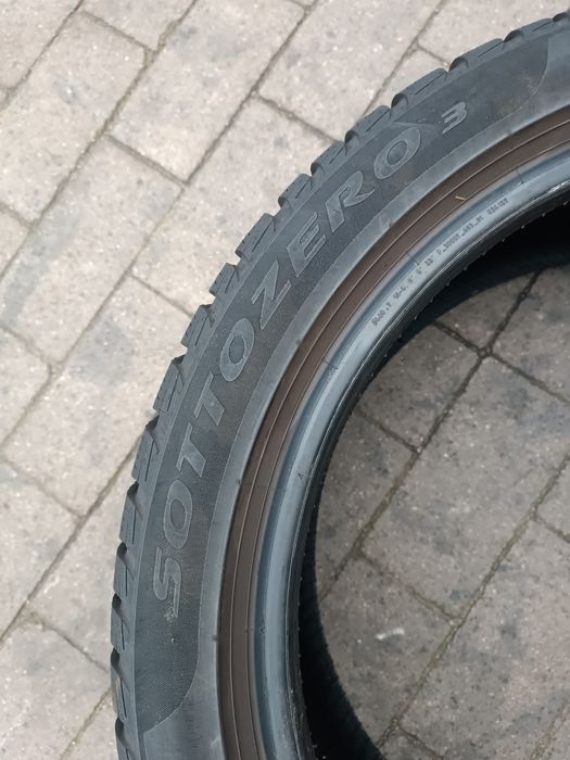 225/45R18 Pirelli Sottozero3 MO