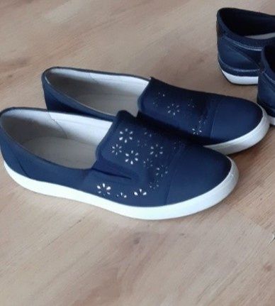 Adidasy rozm 39 i 40 skóżane